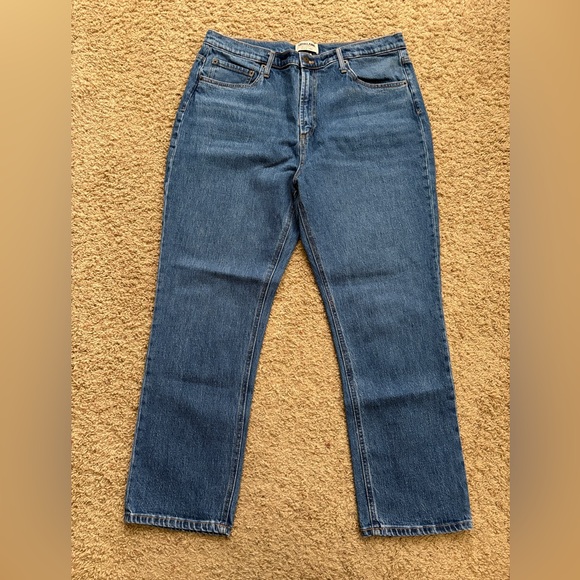 Kirkland Signature Denim - Kirkland Dark Wash Hi Rise Straight Fit Jean size 16